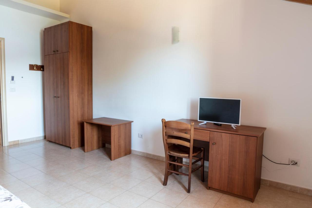 Centro Sportivo Lorica Hotell Exteriör bild